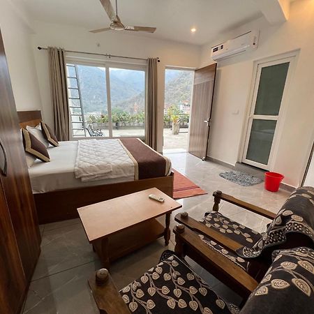 Hotel Manikut Rishīkesh 外观 照片
