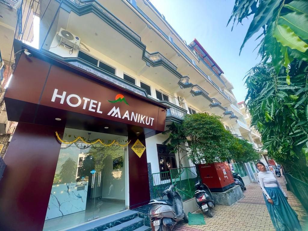 Hotel Manikut Rishīkesh 外观 照片